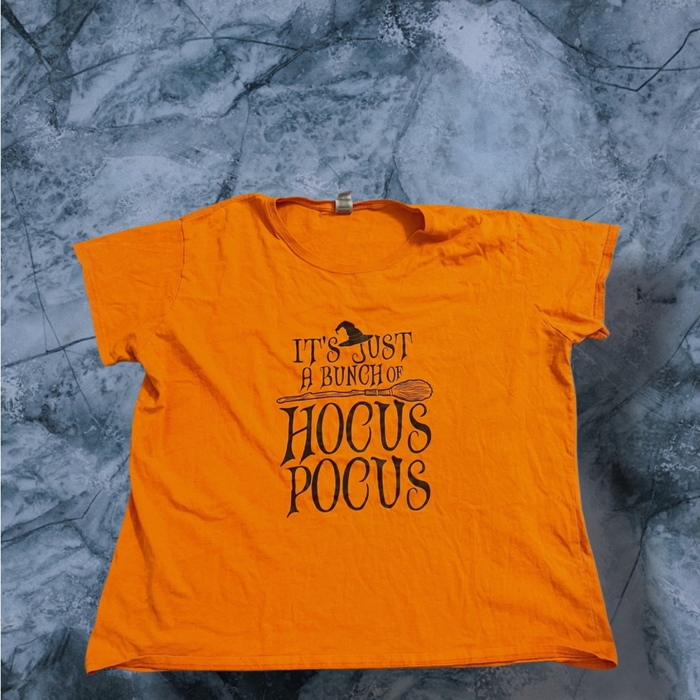 Hocus Pocus Halloween Graphic Tee Women’s 3XL Orange